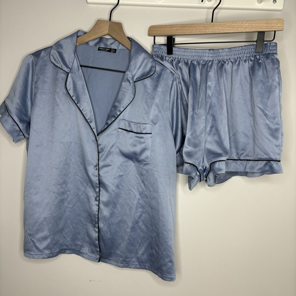 Nasty Gal Satin 2 Pc Pajama Set Blue Shorts PJs 6 Dainty Feminine Summer